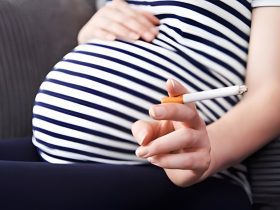 Smoking and pregnancy health risk